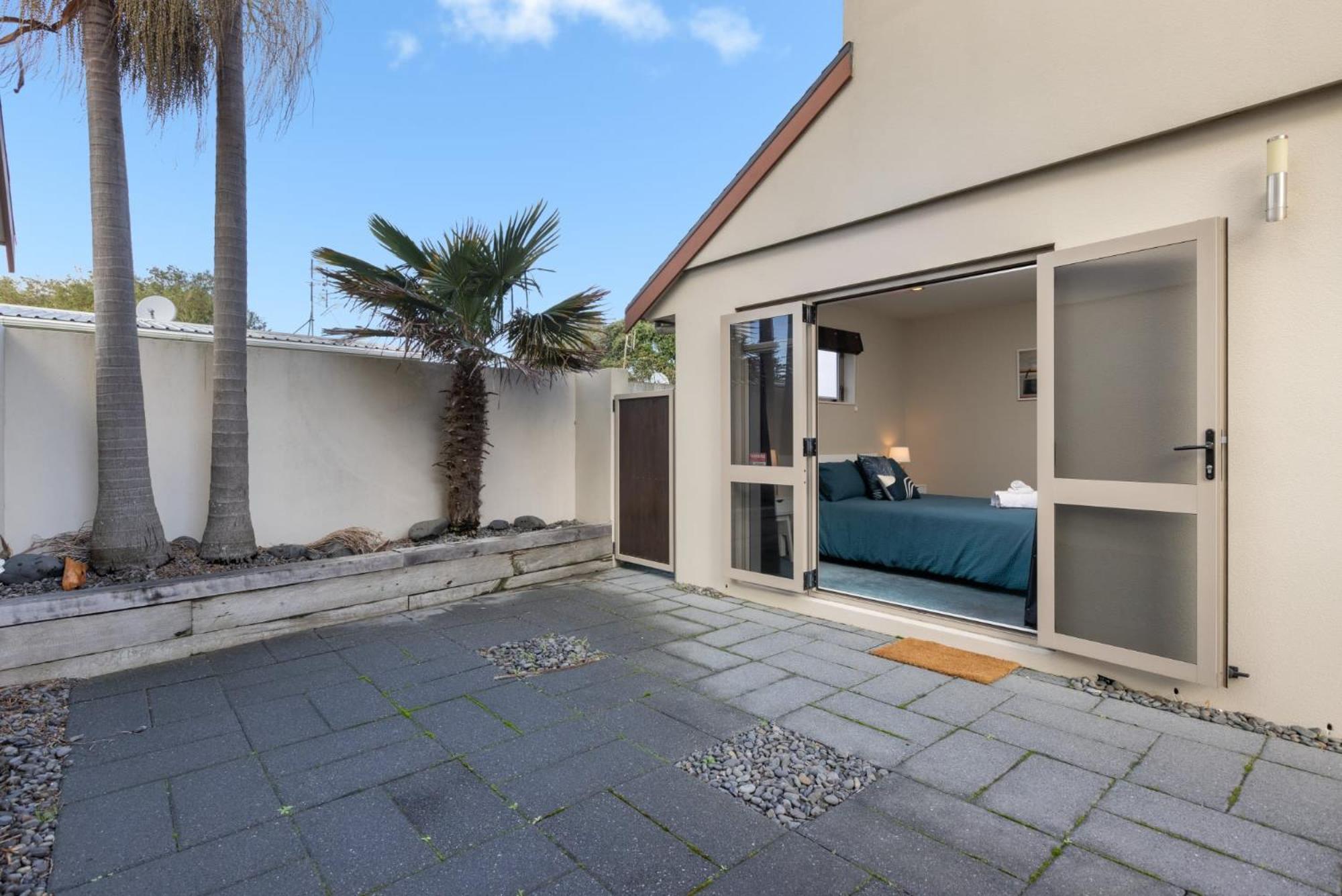 Muricata Beach House Mount Maunganui Bagian luar foto